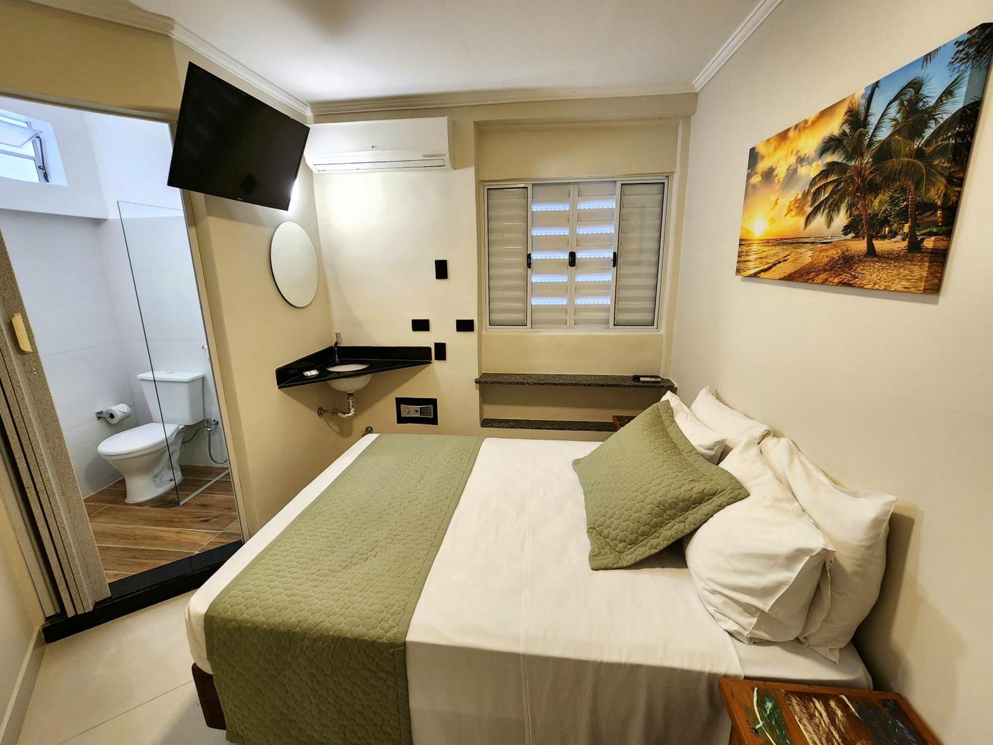 Flats Enseada Delphin Apartment