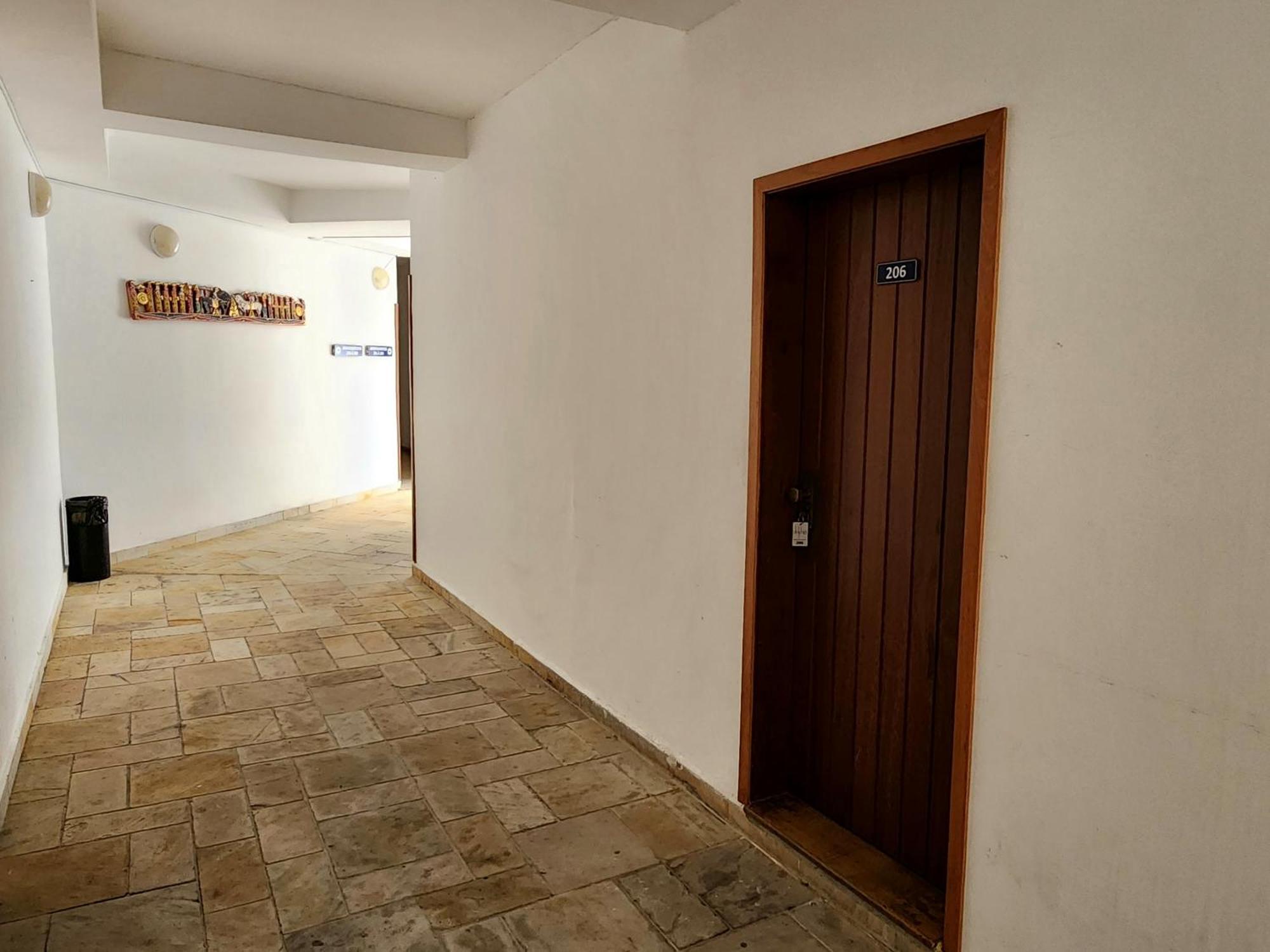 Flats Enseada Delphin Apartment *