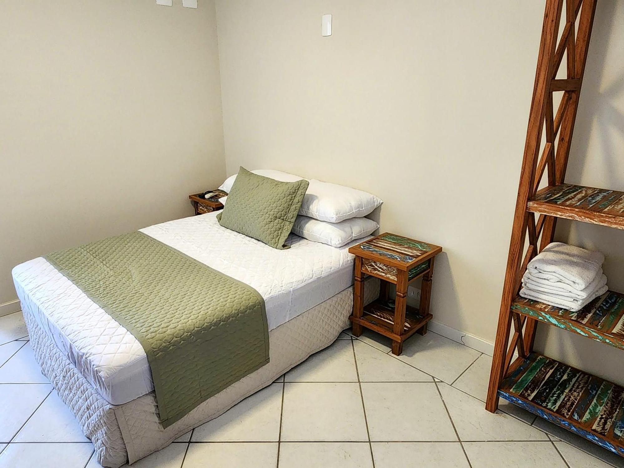 Apartment Flats Enseada Delphin Guaruja